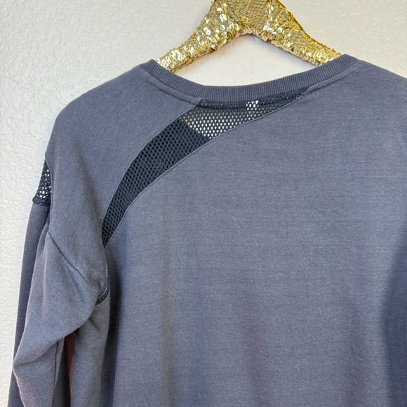 Fabletics • Agon Pullover - Picture 12 of 13